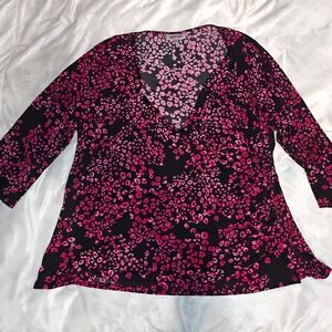 Jennifer Lopez Fuchsia and Black Patterned Blouse